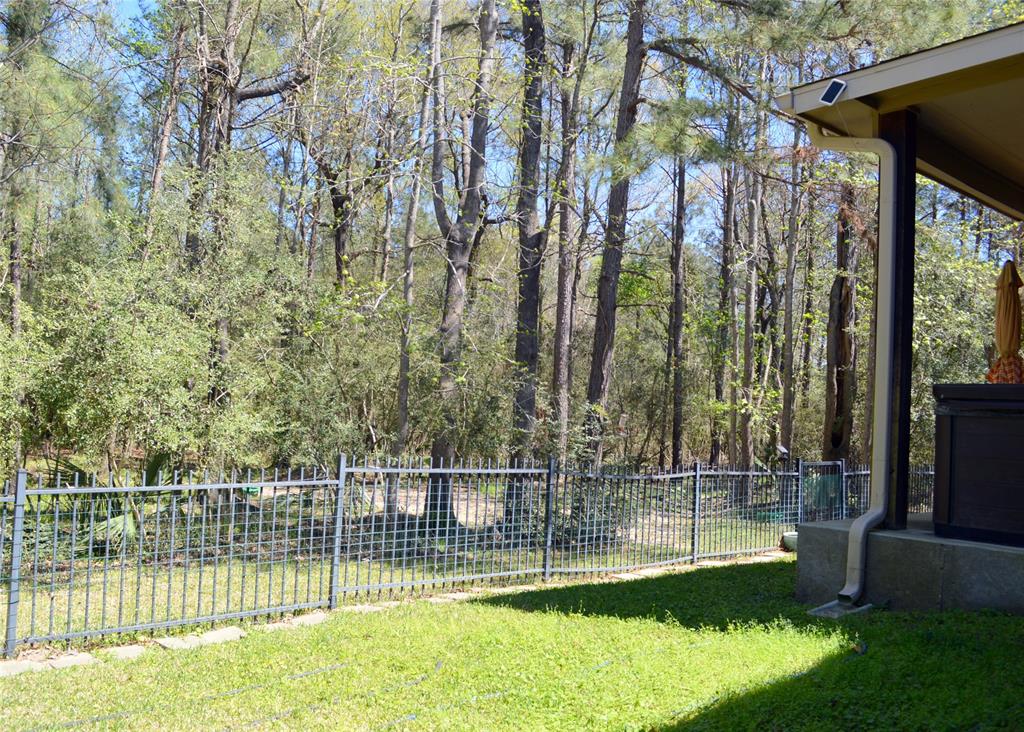 409 Holly Forest Drive, Conroe, Texas image 19
