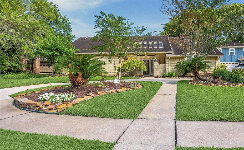 4114 Plumtree Lane, Seabrook, Texas image 1