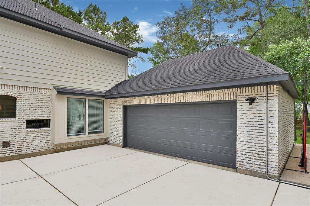 33134 Tall Oaks Way