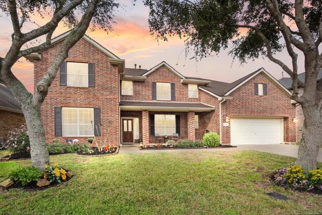 4204 S Meridian Greens Drive, Dickinson, Texas image 1