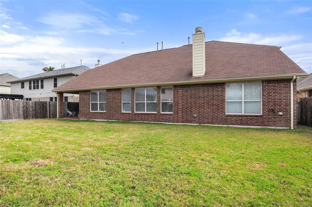 4204 S Meridian Greens Drive, Dickinson, Texas image 27