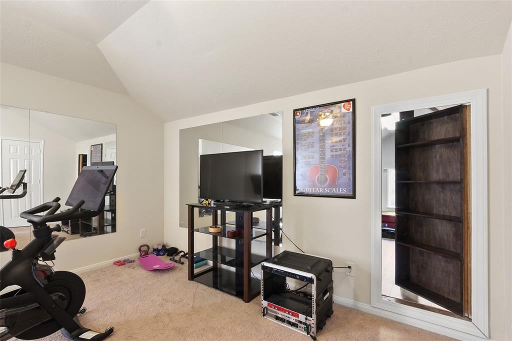 4204 S Meridian Greens Drive, Dickinson, Texas image 23