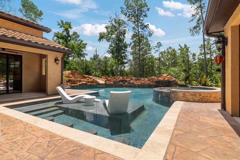 4322 Maple Rapids Court