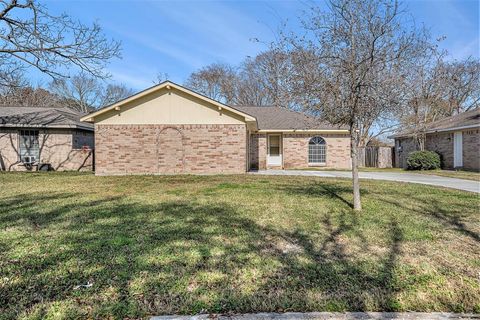 A home in League City