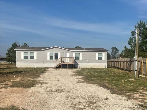 Manufactured Home in Cleveland TX 348 Road 5130.jpg