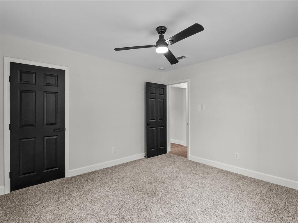 5225 Main Street, Santa Fe, Texas image 16