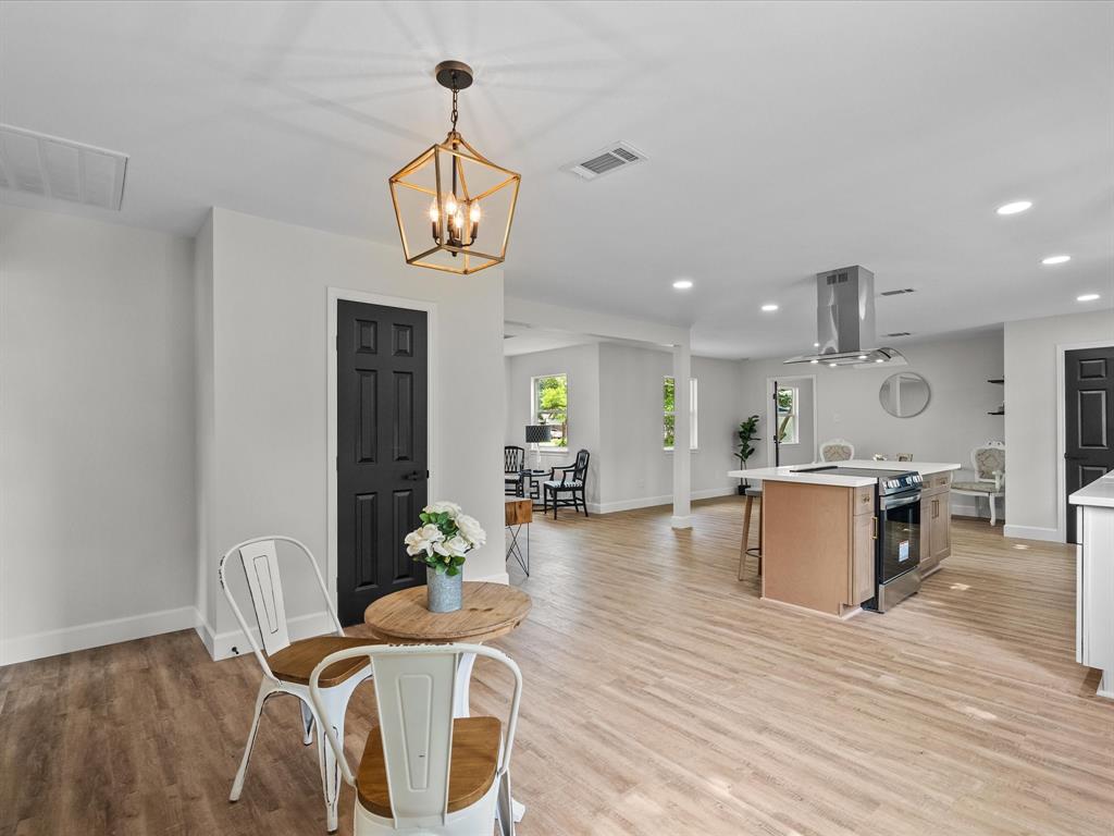 5225 Main Street, Santa Fe, Texas image 11