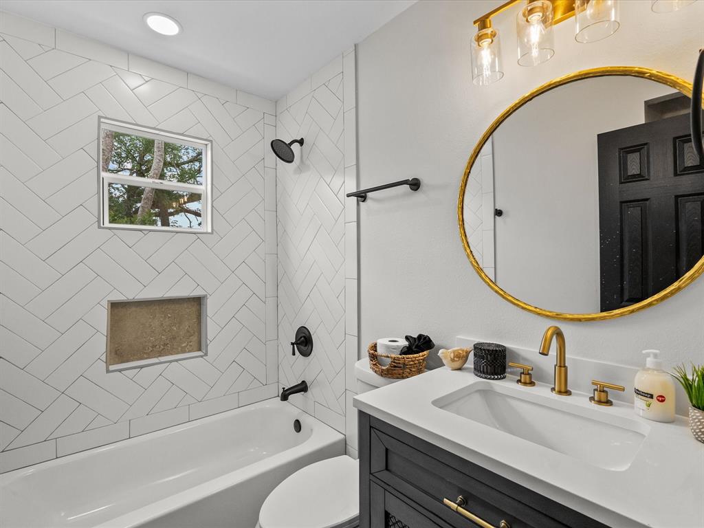 5225 Main Street, Santa Fe, Texas image 22