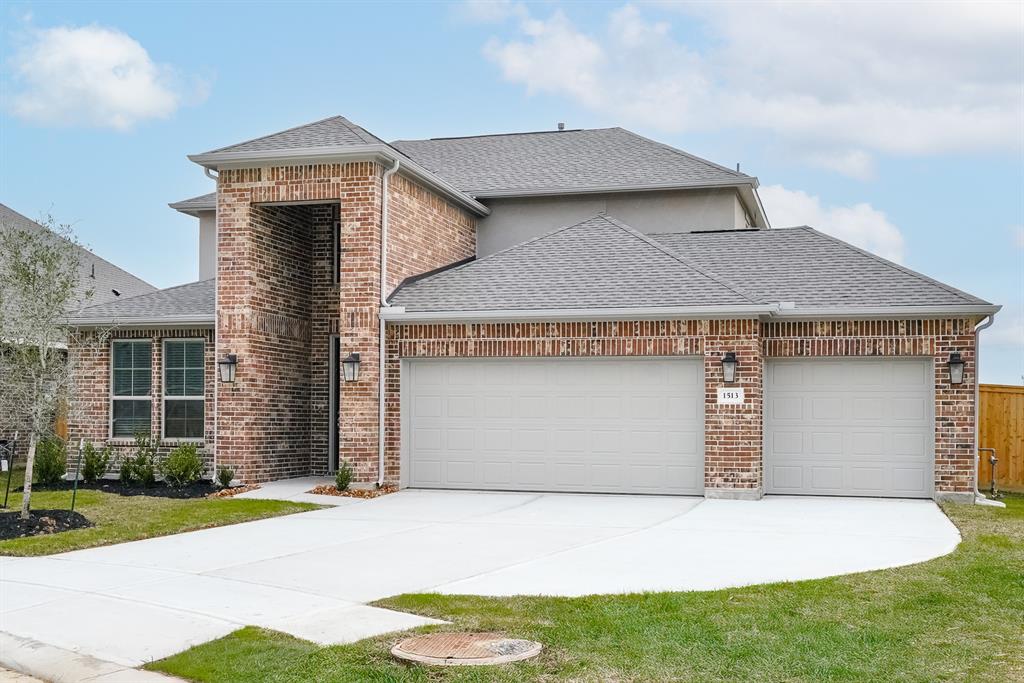 1513 Delaware Drive, Dayton, Texas image 3