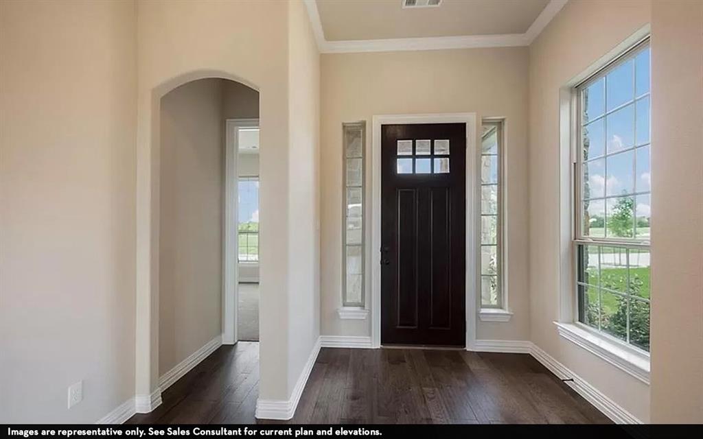 719 Woodbinde Drive