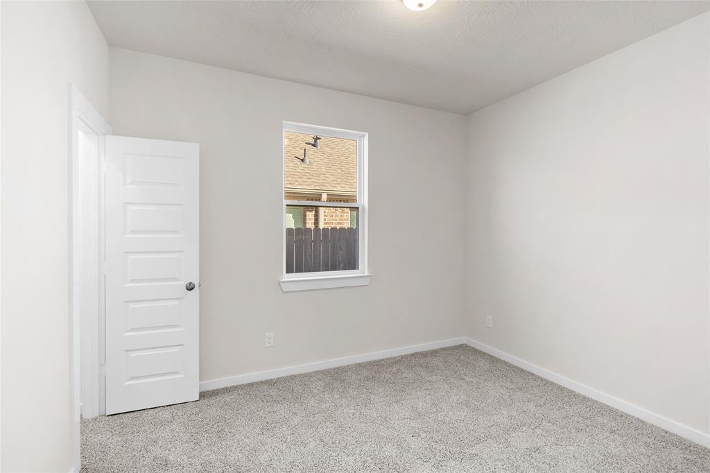 2948 Palominos Way, Conroe, Texas image 16