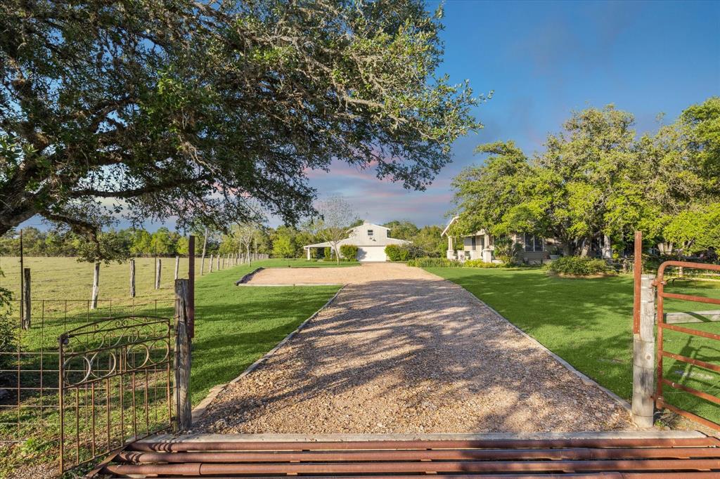 2915 Schulle Road, Round Top, Texas image 50