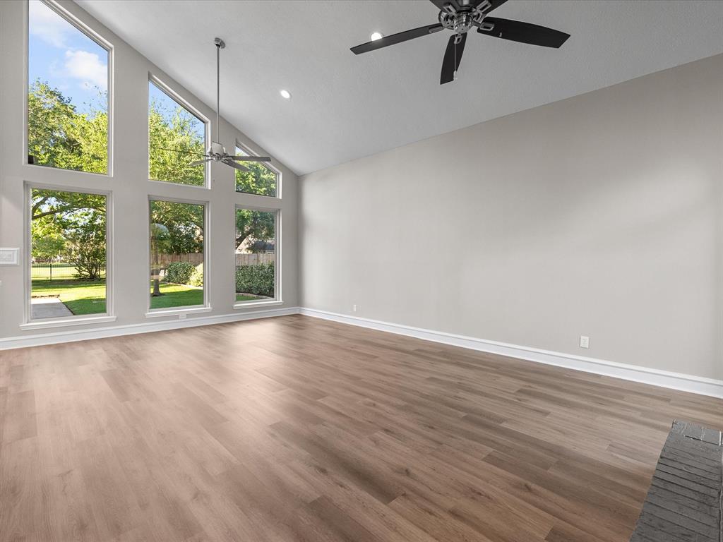 4206 Masters Drive, League City, Texas image 3