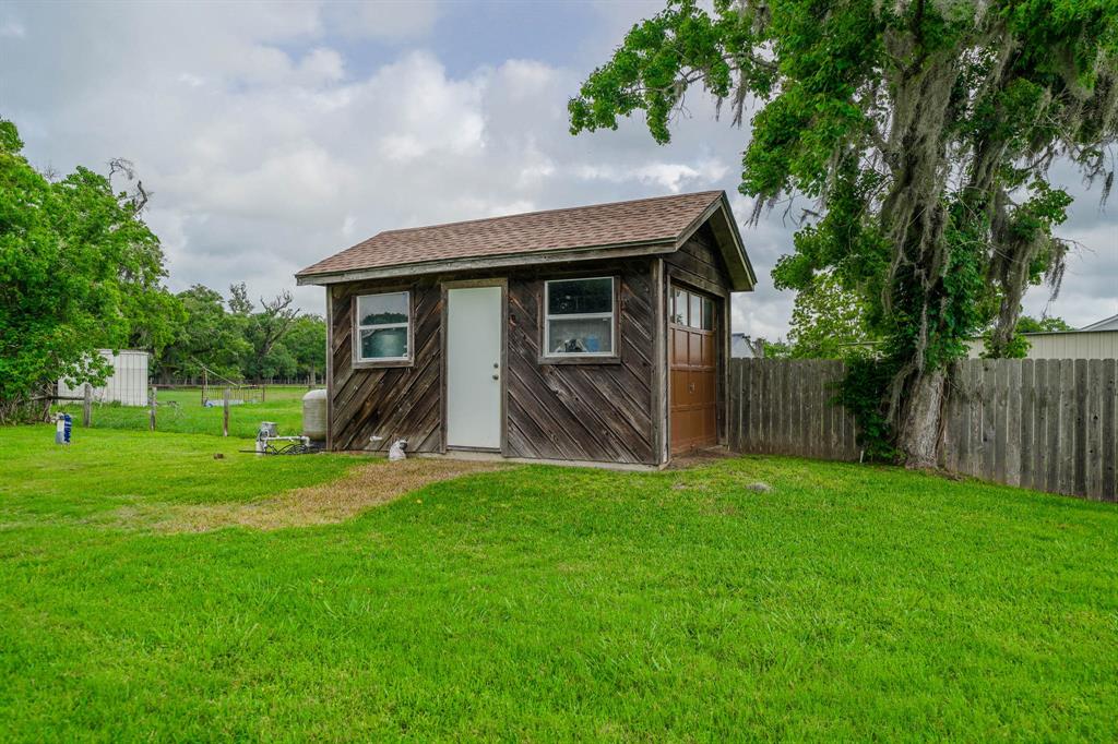 3530 County Road 580, West Columbia, Texas image 32