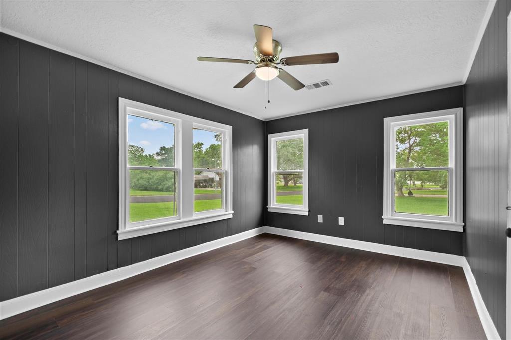 2303 Wright Boulevard, Baytown, Texas image 9