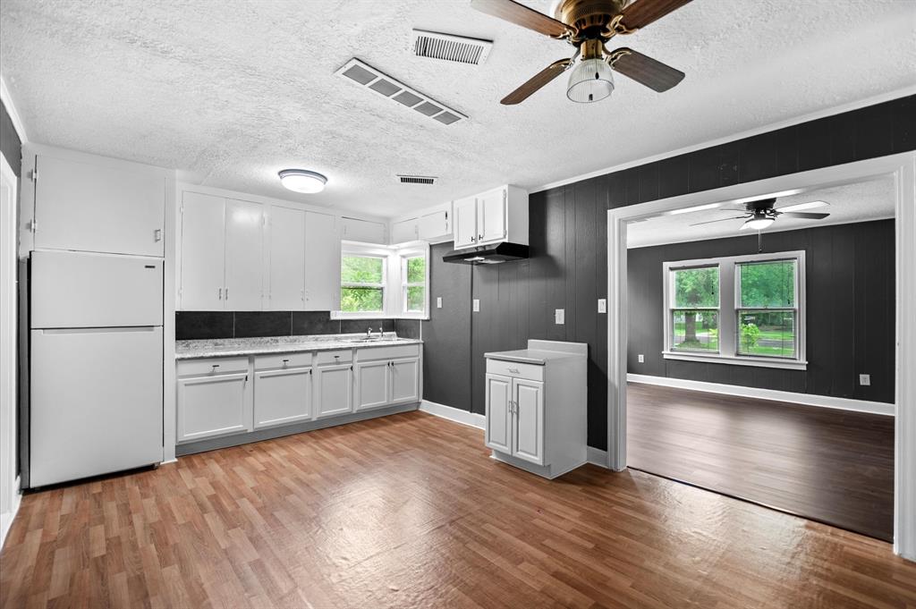2303 Wright Boulevard, Baytown, Texas image 10