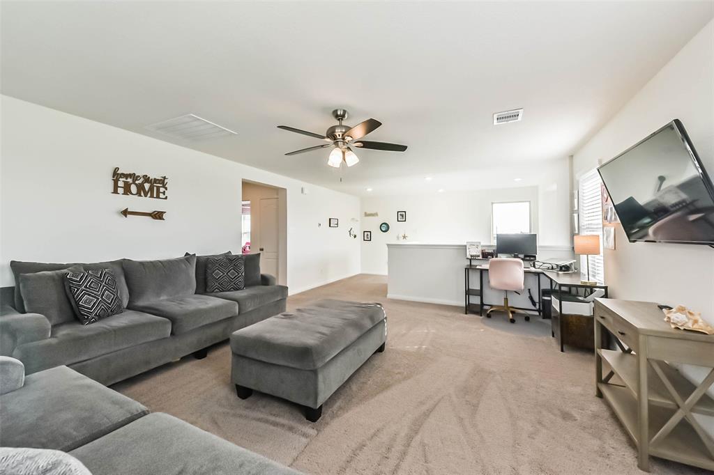 1302 Glendora Drive, Rosharon, Texas image 28