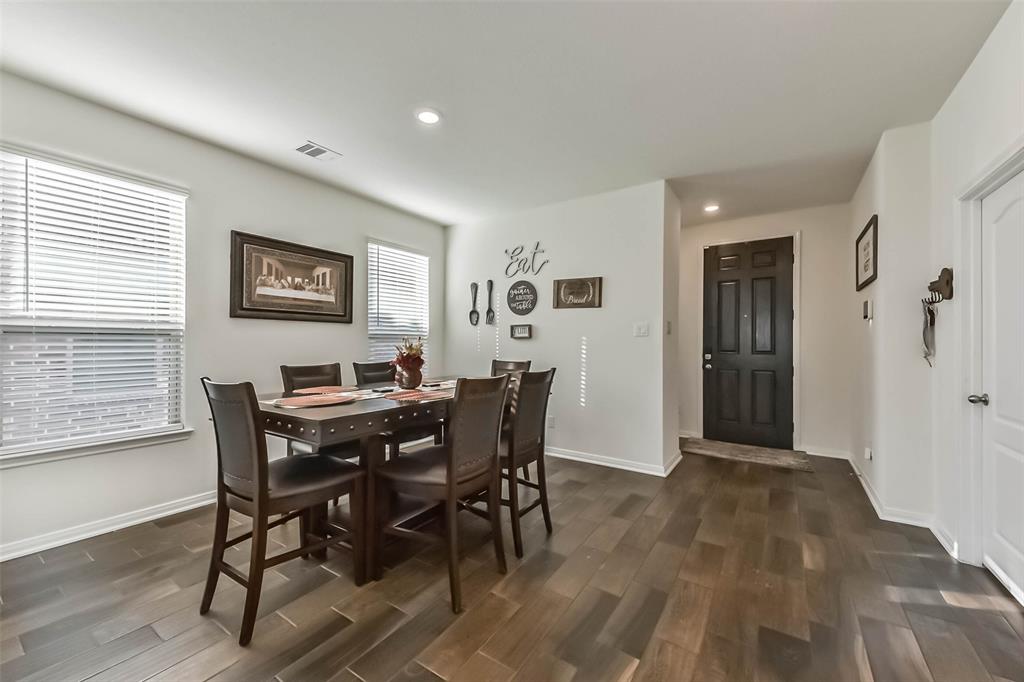 1302 Glendora Drive, Rosharon, Texas image 7