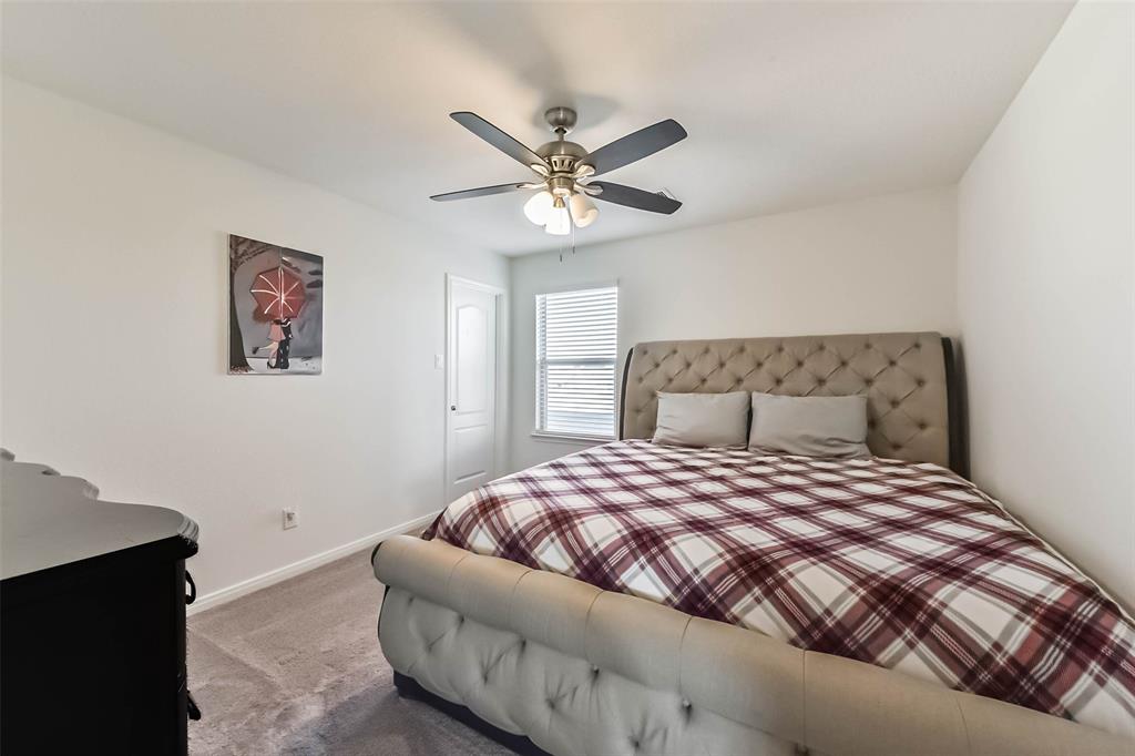1302 Glendora Drive, Rosharon, Texas image 35