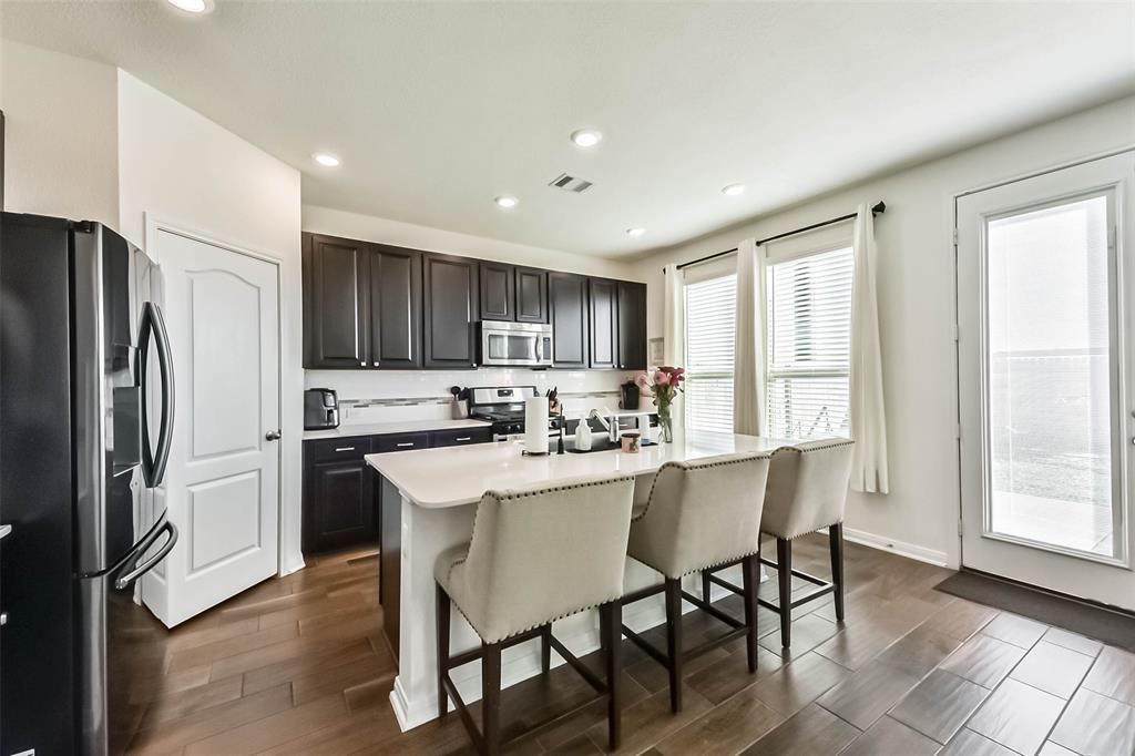 1302 Glendora Drive, Rosharon, Texas image 17
