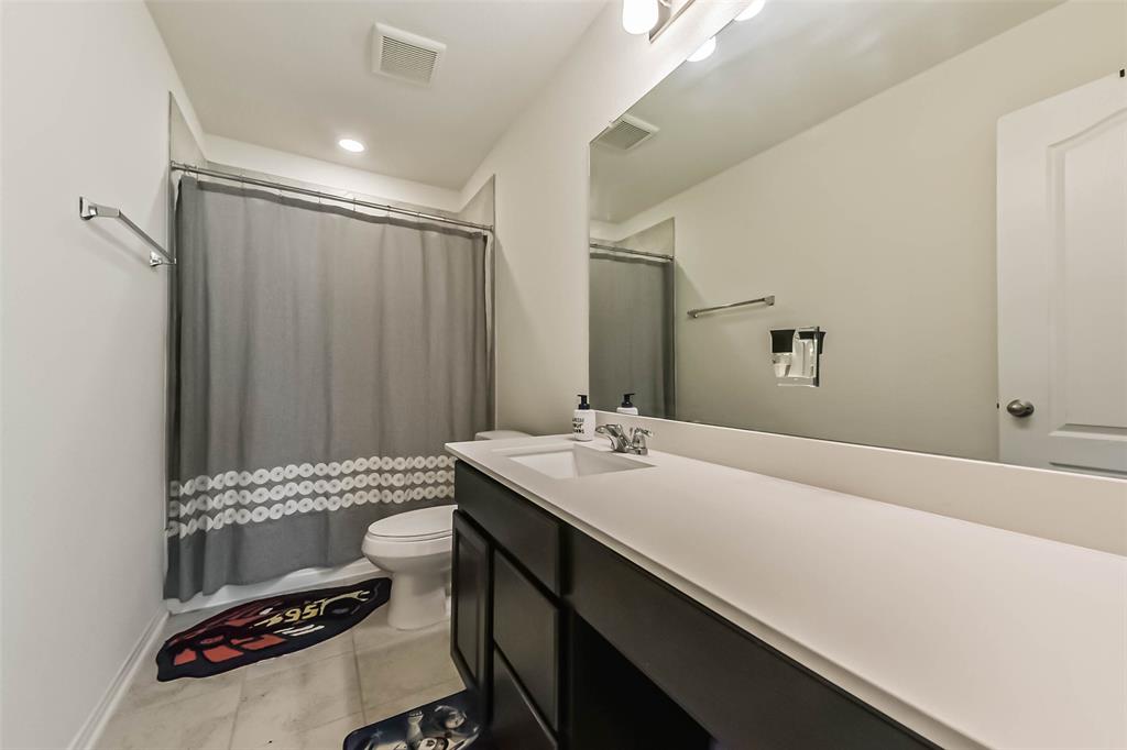 1302 Glendora Drive, Rosharon, Texas image 36