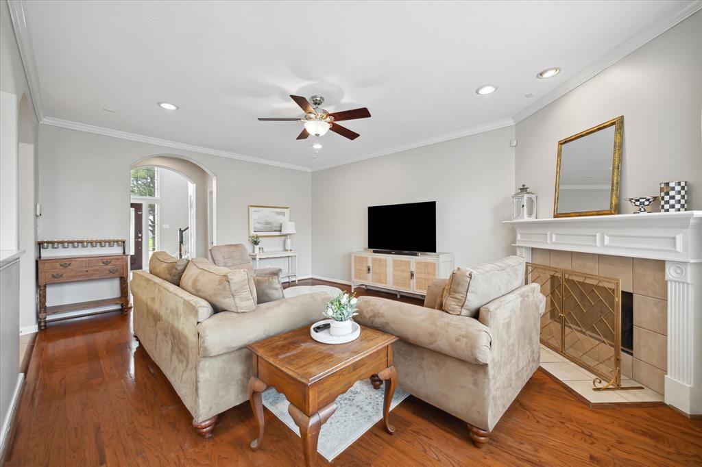 9110 Kinnel Lane, Tomball, Texas image 8