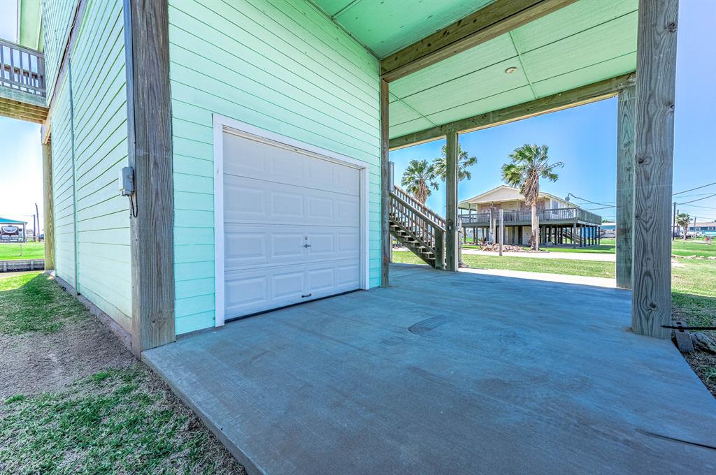 1217 County Road 201, Sargent, Texas image 8