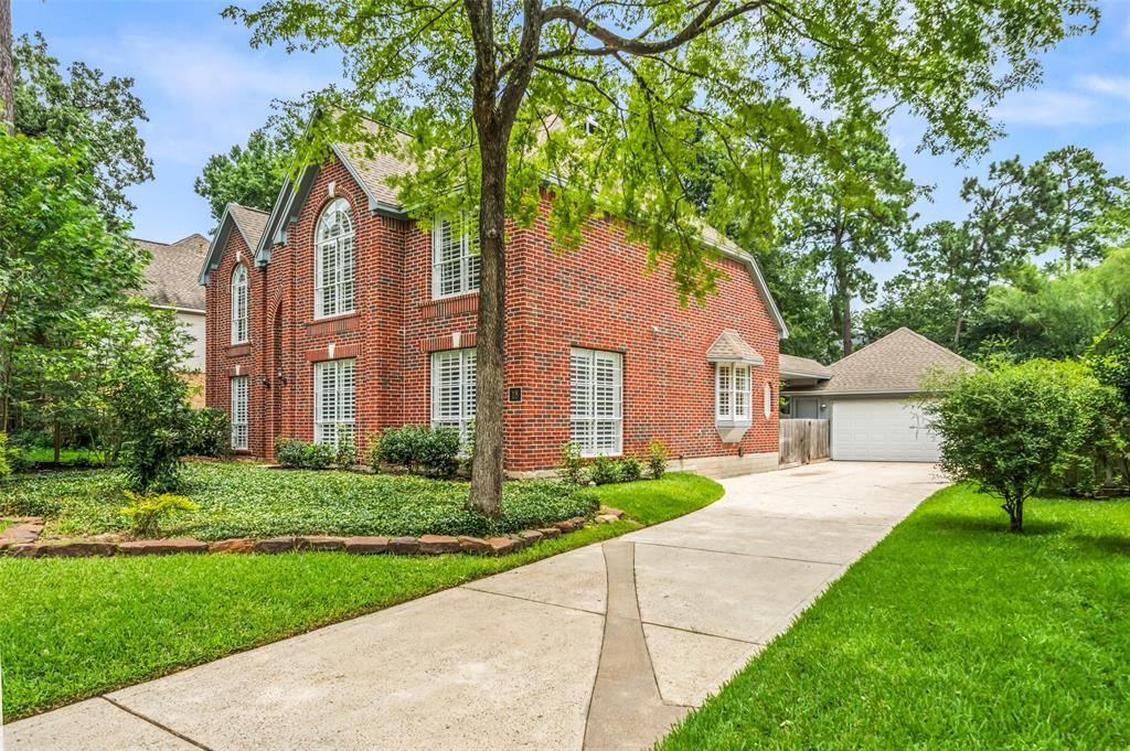 18 S Dragonwood Place