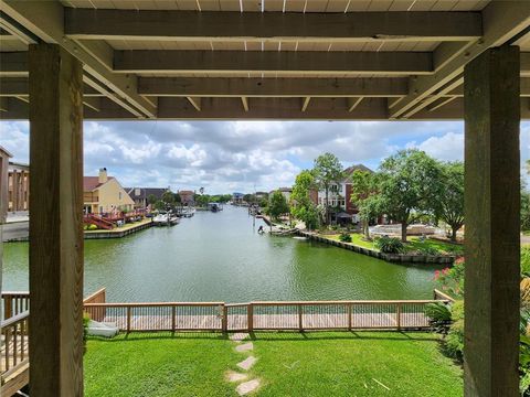 25 Harbour Drive A Houston TX 77058