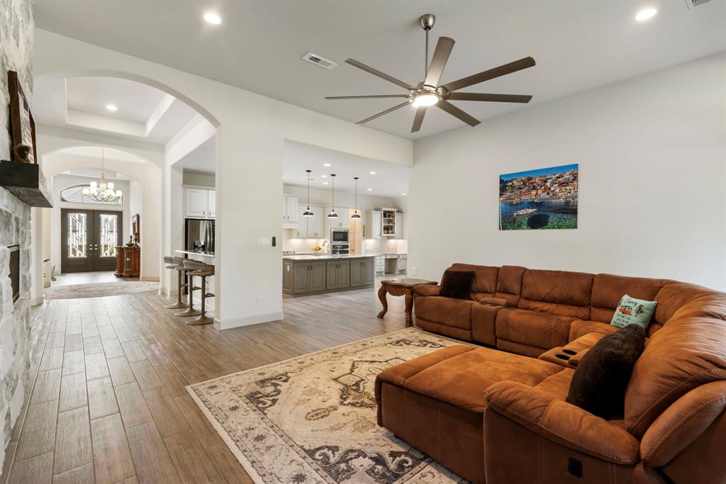 8642 Burdekin Road, Magnolia, Texas image 14