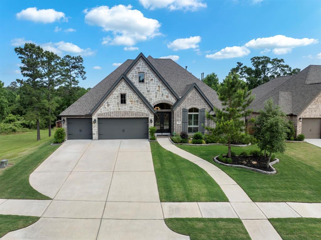 8642 Burdekin Road, Magnolia, Texas image 1