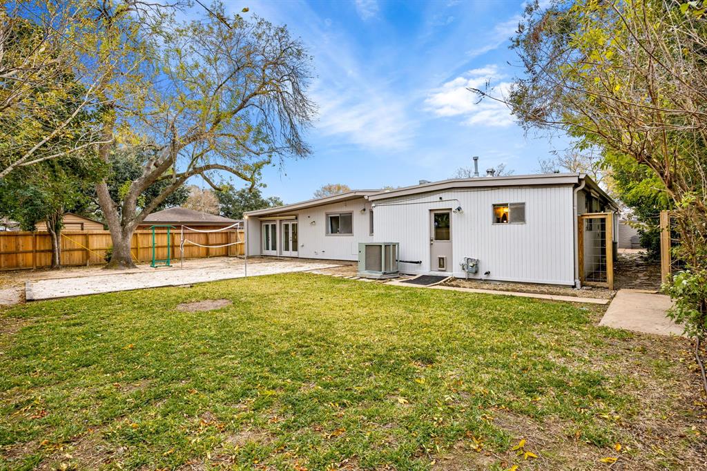 3622 N Braeswood Boulevard, Houston, Texas image 36
