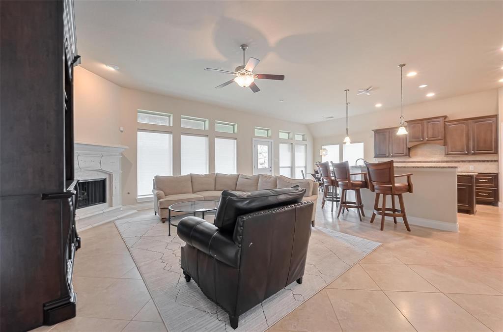 2722 Park Oak Court, Fresno, Texas image 7