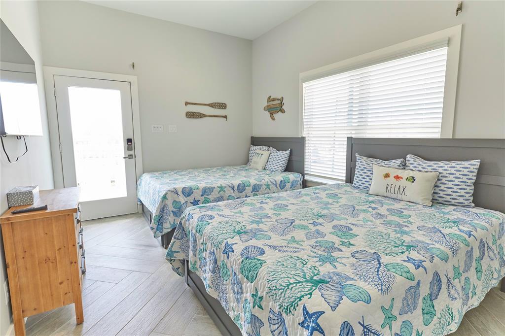 716 County Road 230 Canal Drive, Sargent, Texas image 14