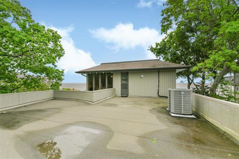 A home in La Porte