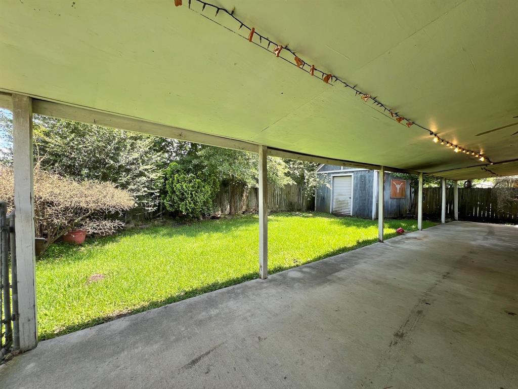 703 W Park Street, Vidor, Texas image 15