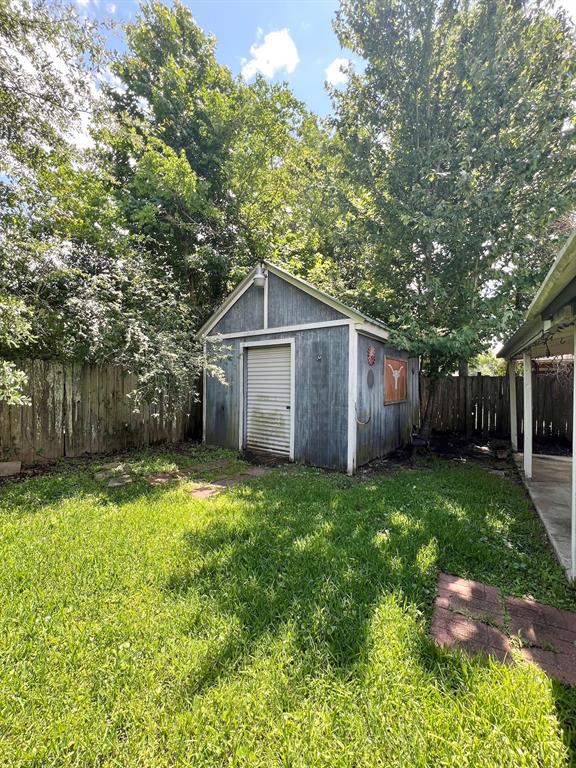 703 W Park Street, Vidor, Texas image 14