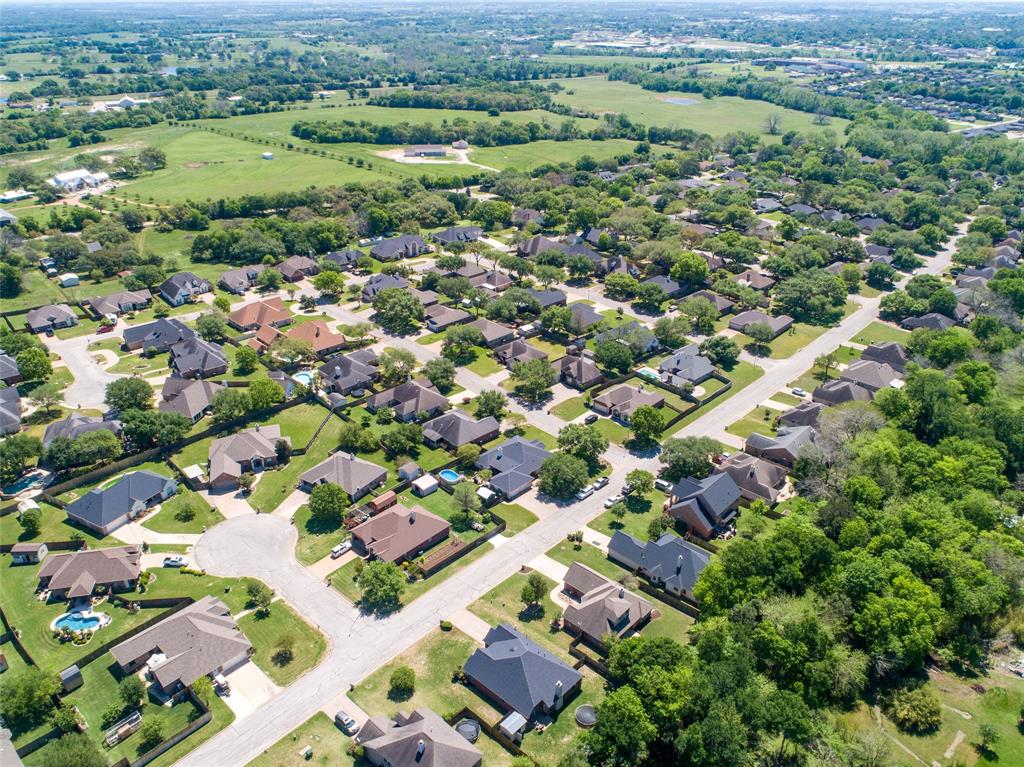 2909 Oakwood Drive, Brenham, Texas image 28