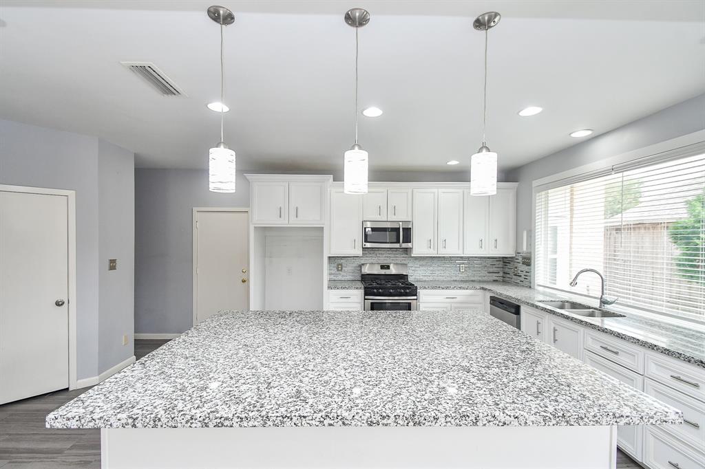 11747 Riverview Dr Dr, Houston, Texas image 29