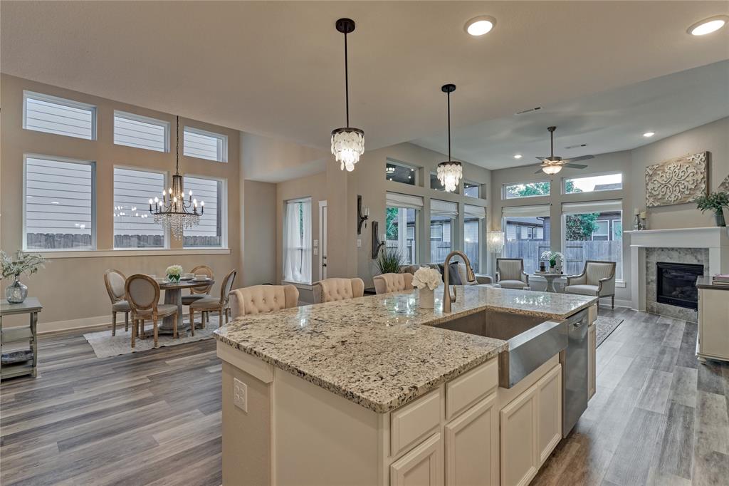 127 Kingsley Grove Street, Montgomery, Texas image 4
