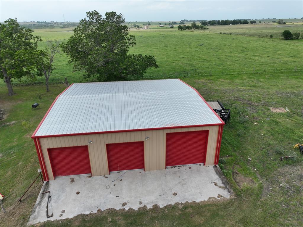 443 County Road 280, Shiner, Texas image 8