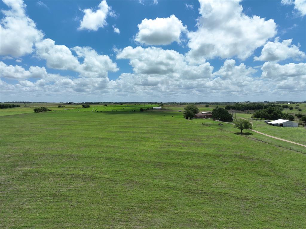 443 County Road 280, Shiner, Texas image 11