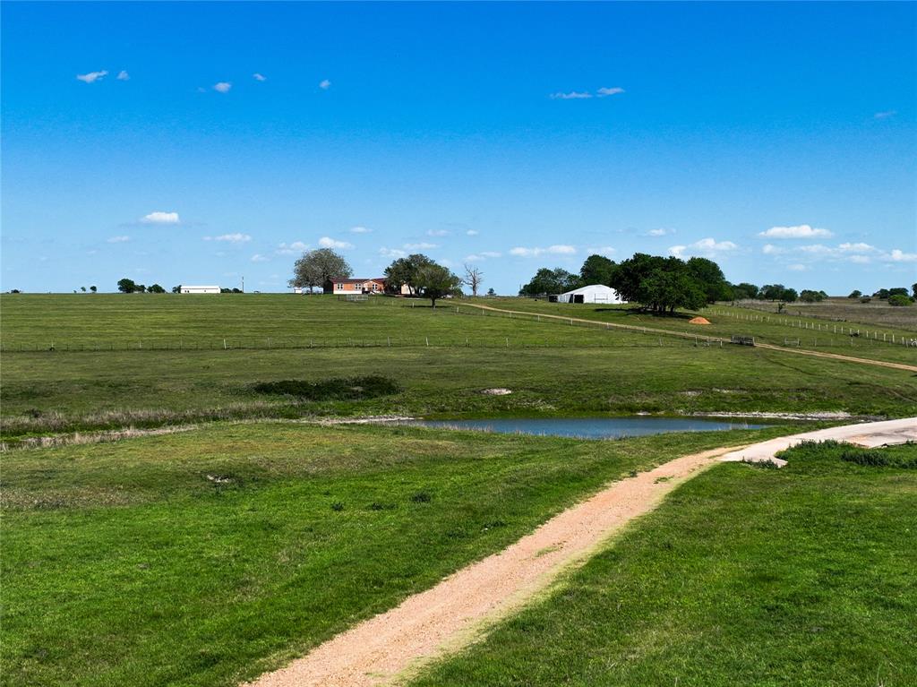 443 County Road 280, Shiner, Texas image 2