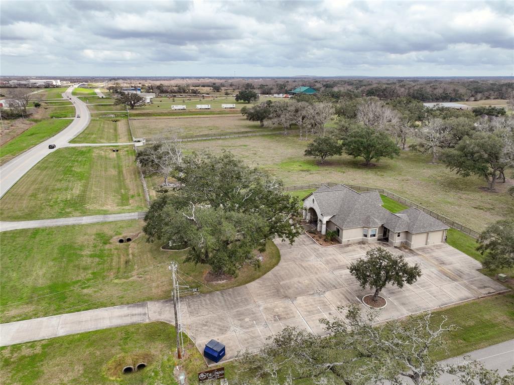 1980 County Road 220, Angleton, Texas image 46