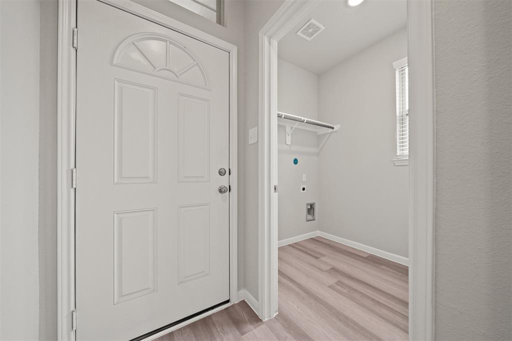 4215 Harper Road, Texas City, Texas image 3