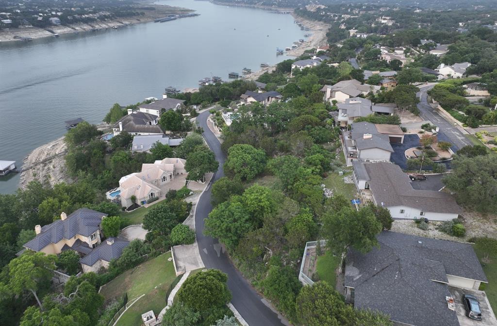 724 Cutlass, Lakeway, Texas image 2