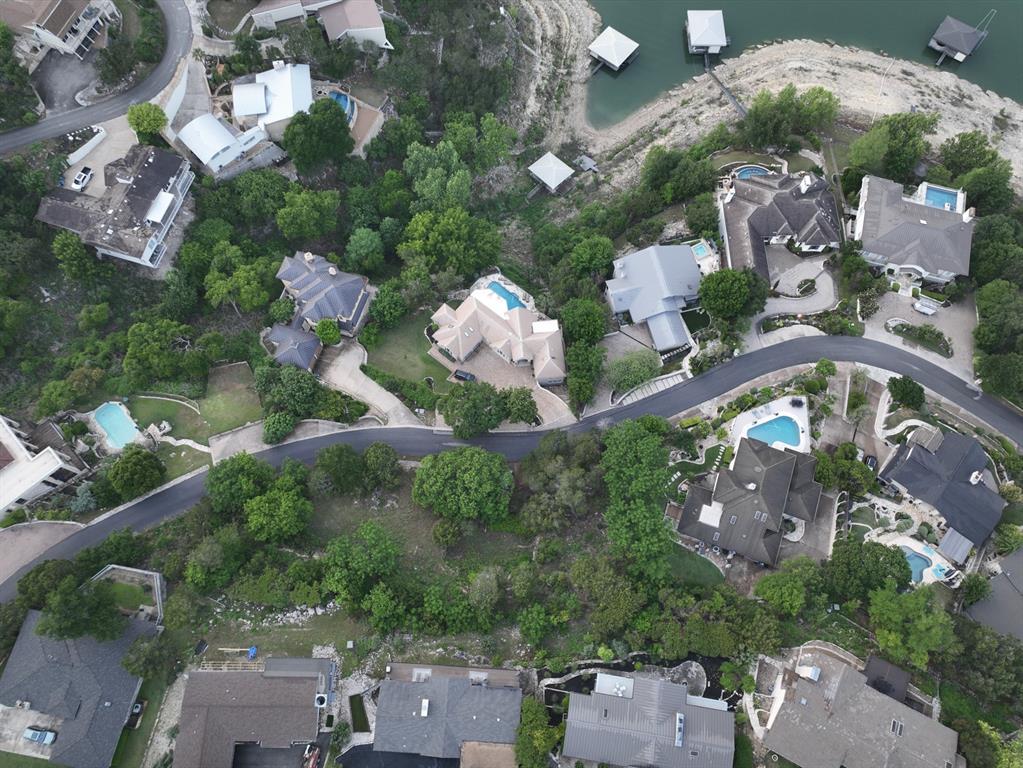 724 Cutlass, Lakeway, Texas image 4