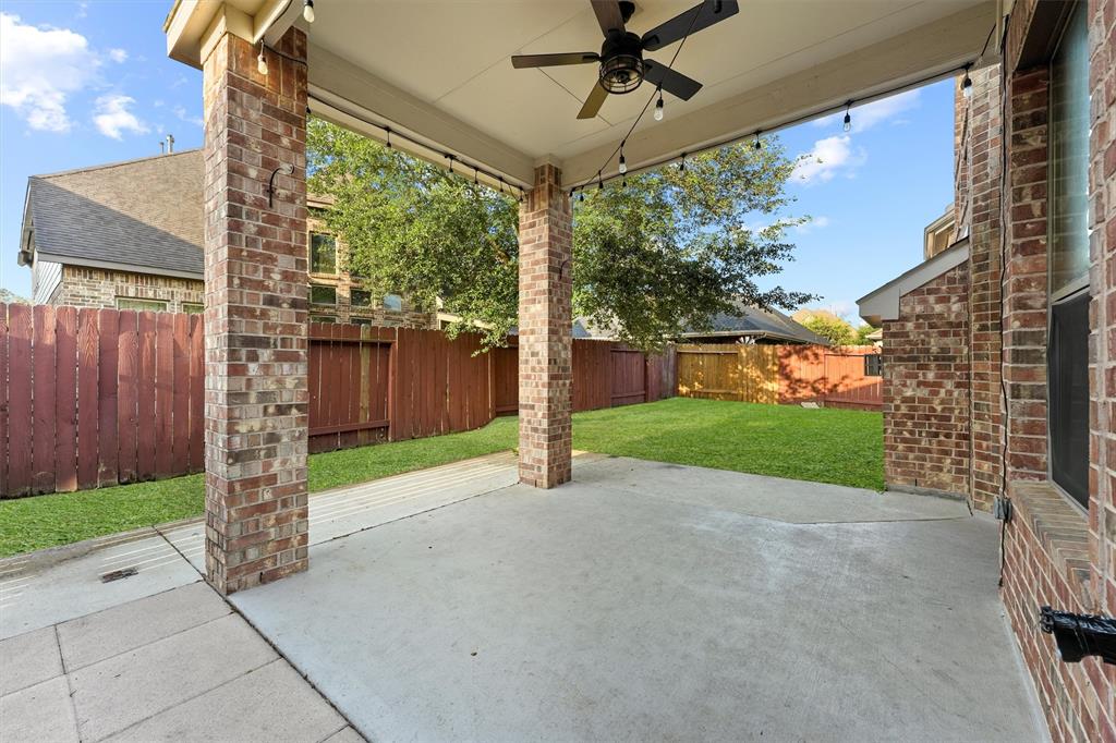 21347 Bishops Mill Court, Kingwood, Texas image 25