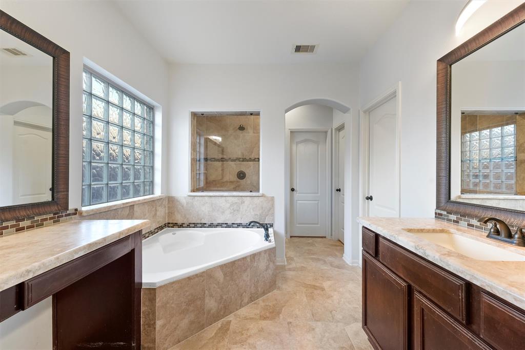 21347 Bishops Mill Court, Kingwood, Texas image 13
