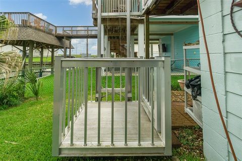 A home in Bayou Vista